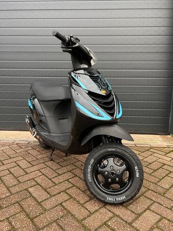 GEZOCHT zip  type 3 runner a klasse met 180cc beschikbaar voor biedingen