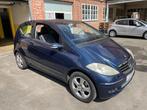 Mercedes-Benz A170i Avantgarde 116pk, Auto's, Mercedes-Benz, Zwart, 4 cilinders, Blauw, Leder en Stof