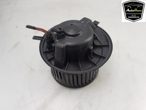 KACHEL VENTILATORMOTOR Volkswagen Caddy IV (01-2015/09-2020), Auto-onderdelen, Airco en Verwarming, Volkswagen, Gebruikt
