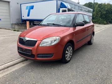 Skoda Fabia 1.2 HTP - Airco + Keuring / Carpass - Garantie beschikbaar voor biedingen