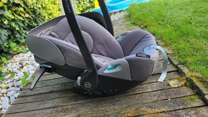 Cybex autostoel cloud z2 i-size + voetenbasis, Kinderen en Baby's, Autostoeltjes, Gebruikt, Overige merken, 0 t/m 13 kg, Isofix