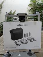 DJI Mini 2 SE Fly More Combo amper gebruikt, Audio, Tv en Foto, Drones, Ophalen of Verzenden, Zo goed als nieuw, Drone met camera