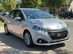 Peugeot 208 Allure - 1.2 Benzine - Apple Carplay - 110pk, Voorwielaandrijving, 4 deurs, Stof, Euro 6