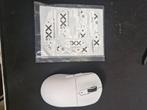 Attack shark x3 witte muis met grip, Ophalen of Verzenden, Zo goed als nieuw