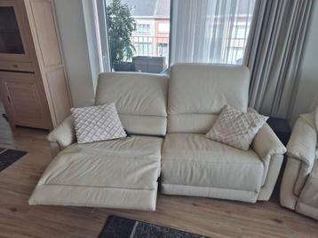 Zetel 2-zit met relaxen  beschikbaar voor biedingen