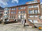 Appartement à vendre à Laeken, 6 chambres, Immo, Maisons à vendre, 300 m², 6 pièces, Appartement