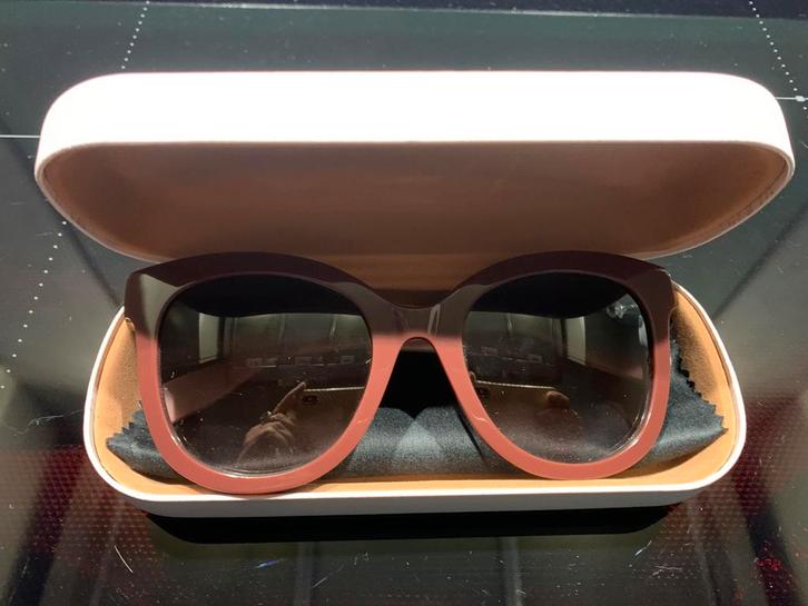 Furla zonnebril, Handtassen en Accessoires, Zonnebrillen en Brillen | Dames, Zo goed als nieuw, Bril, Ophalen of Verzenden