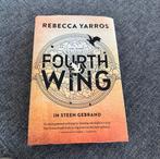 Fourth wing : in steen gebrand, Boeken, Ophalen, Zo goed als nieuw