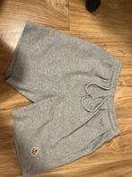 Grijze Moncler short (M), Ophalen