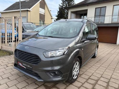 Ford Tourneo Courier benzine van 2019, Auto's, Ford, Bedrijf, Te koop, Tourneo Courier, Airbags, Airconditioning, Bluetooth, Centrale vergrendeling