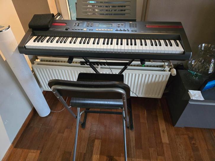 Casio WK-110 synthesizer in uitstekende staat, Muziek en Instrumenten, Piano's, Zo goed als nieuw, Piano, Zwart, Digitaal, Ophalen