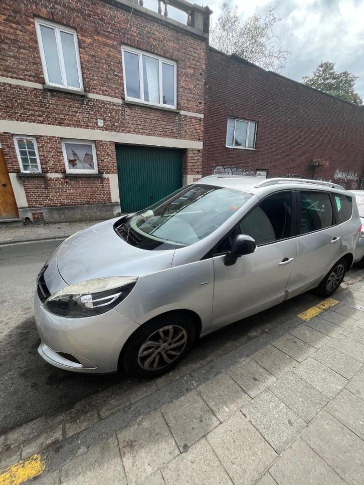 Renault Grand Scenic 7 zitplaatsen, Auto's, Renault, Particulier, Grand Scenic, Diesel, Euro 6, 5 deurs, Handgeschakeld, Zilver of Grijs