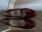 rode schoen met hak gabor maat 38,5  (nieuw), Vêtements | Femmes, Chaussures, Enlèvement ou Envoi, Chaussures à haut talons, Gabor