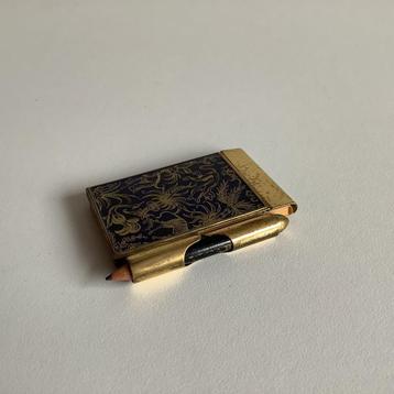 miniboekje met mini potloodje beschikbaar voor biedingen