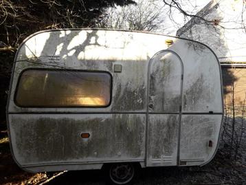Aanhangwagen van Isba Street uit 1968 beschikbaar voor biedingen