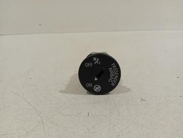 AIRBAG PASSAGIER SLOT Mini Countryman (F60) (9483731) beschikbaar voor biedingen