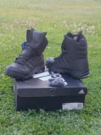 À vendre – Bottines Adidas GSG-9.2 en cuir – Pointure 42, Ophalen, Nieuw