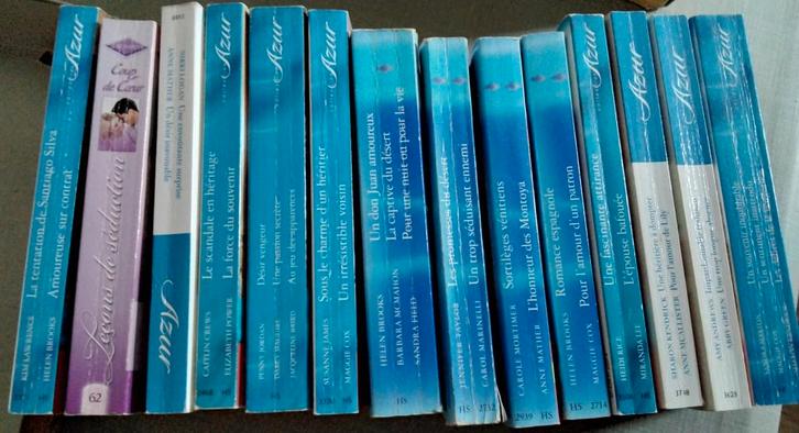 Lot 14 Harlequin Azur doubles/triples = 32 romans sentiments, Boeken, Romans, Zo goed als nieuw, Ophalen of Verzenden