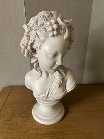 Beeld 45 cm  beschikbaar voor biedingen