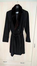 vrouw winterjas, Ophalen, Gedragen, Jasje