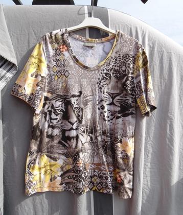 T'shirt Canda dierenprint met glittersteentjes Maat: Medium beschikbaar voor biedingen