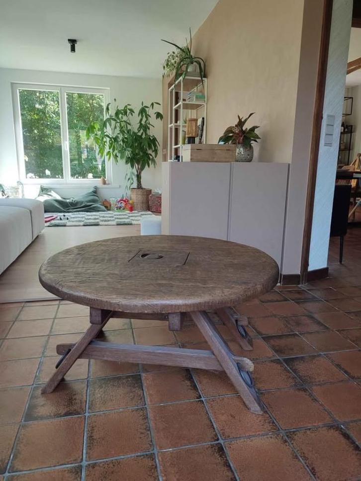 Table basse de salon Brutaliste Chêne massif, Maison & Meubles, Tables | Tables de salon, Utilisé, Moins de 50 cm, 50 à 100 cm