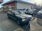 MercedesBenz 190E oldtimer Rijd gelijk Nieuw !, Autos, Mercedes-Benz, Achat, Série 190, Entreprise, Radio