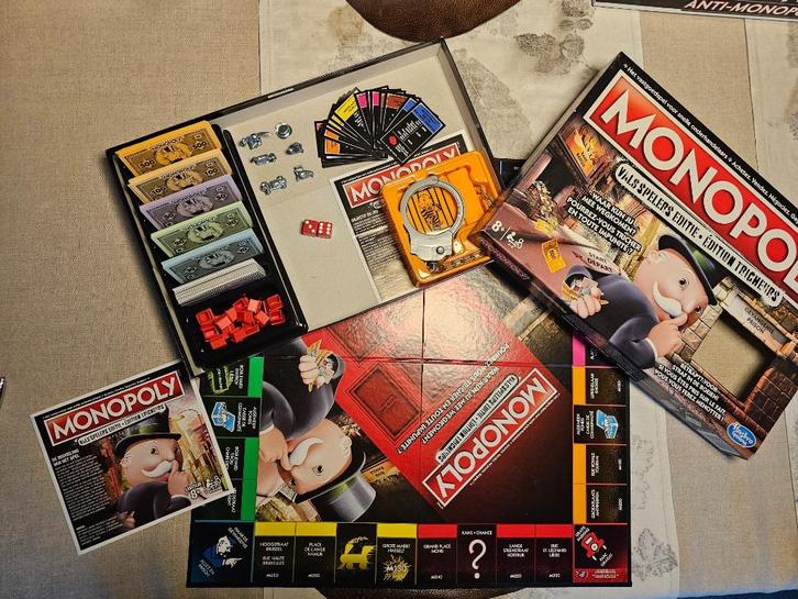 Monopoly - valsspelerseditie, Hobby en Vrije tijd, Gezelschapsspellen | Bordspellen, Gebruikt, Vijf spelers of meer, Ophalen