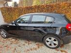 BMW SERIE 1 118D 2010 260K km, Auto's, BMW, Euro 5, Zwart, Regensensor, Zwart
