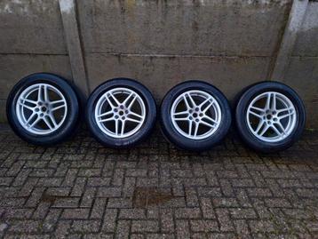 Porsche velgen met banden 18 inch zeer goede staat breedset beschikbaar voor biedingen