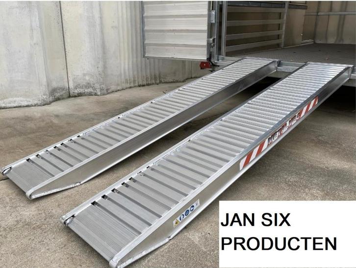 Alu. oprijplaten 3500 x 460 cap 8430 kg / paar type 160/35, Auto-onderdelen, Overige Auto-onderdelen, Nieuw, Ophalen