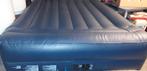 INTEX DuraBeam Deluxe luchtbed 152x203 + 220V pomp NIEUW, Caravans en Kamperen, Luchtbedden, Ophalen of Verzenden, Ingebouwde pomp