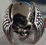 Skull met wings, Handtassen en Accessoires, Ringen, Ophalen, Zo goed als nieuw