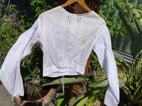 Heel oud hemd: kant en fijn katoen, Kleding | Dames, Carnavalskleding en Feestkleding, Gedragen, Kleding, Maat 34 (XS) of kleiner