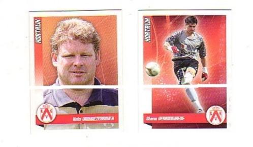 Panini Football 2011 KV Kortrijk / 2 stickers, Verzamelen, Sportartikelen en Voetbal, Zo goed als nieuw, Poster, Plaatje of Sticker