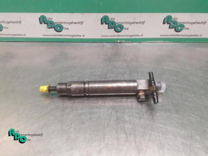 Injecteur (diesel) d'un Iveco Daily (Daily 89-), Autos : Pièces & Accessoires, Systèmes à carburant, Autres marques automobiles