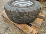 2 landbouwbanden met velg  Maat 340 / 65  R18, Ophalen