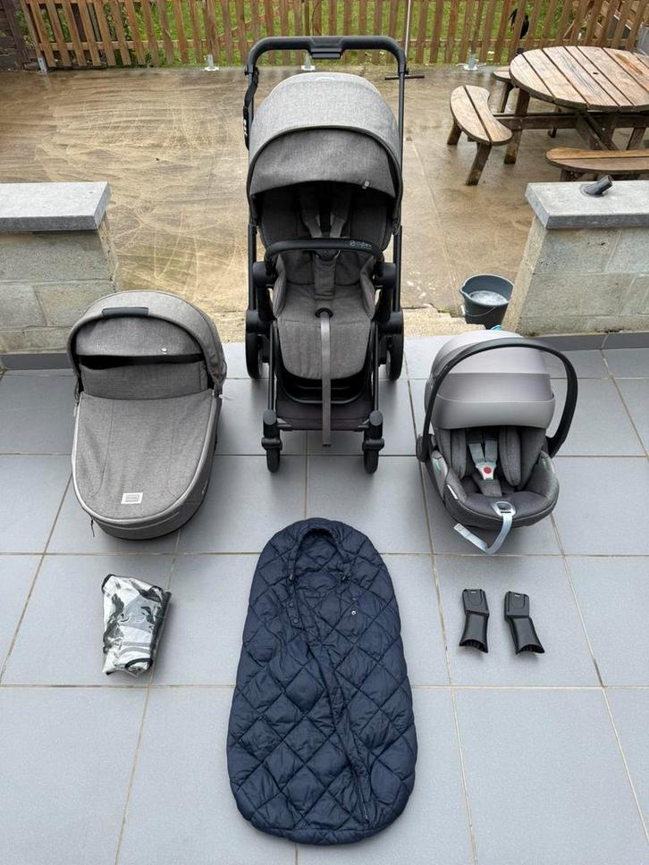 E-priam cybex etat proch du neuf, Enfants & Bébés, Poussettes & Combinaisons, Comme neuf, Poussette combi, Autres marques, Pneus