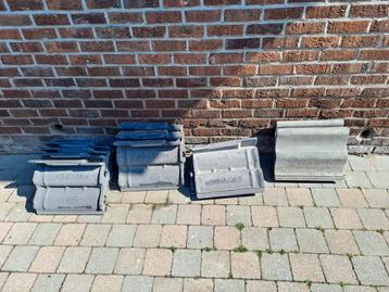 Dakpannen(betonRBB )sneldek 50jaar oude stock beschikbaar voor biedingen