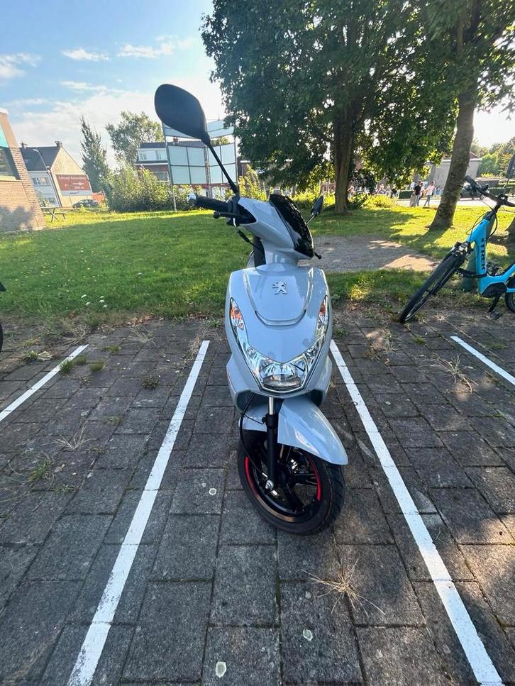 Brommer B klasse, Fietsen en Brommers, Brommers | Peugeot, Zo goed als nieuw, Ophalen