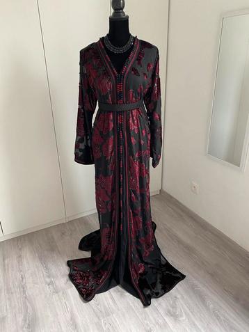 Takshita, Enlèvement, Comme neuf, Taille 36 (S)