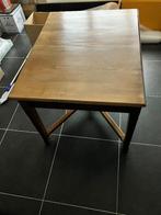 Antieke houten tafel, Enlèvement