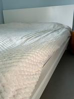 Bed exclusief matras + lattenbodem, Huis en Inrichting, Ophalen