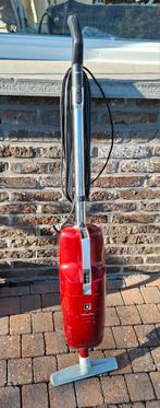 Rode Miele steelstofzuiger van de jaren 90, Elektronische apparatuur, Ophalen, Gebruikt, Stofzuiger