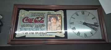 Vintage klok coca-cola  beschikbaar voor biedingen