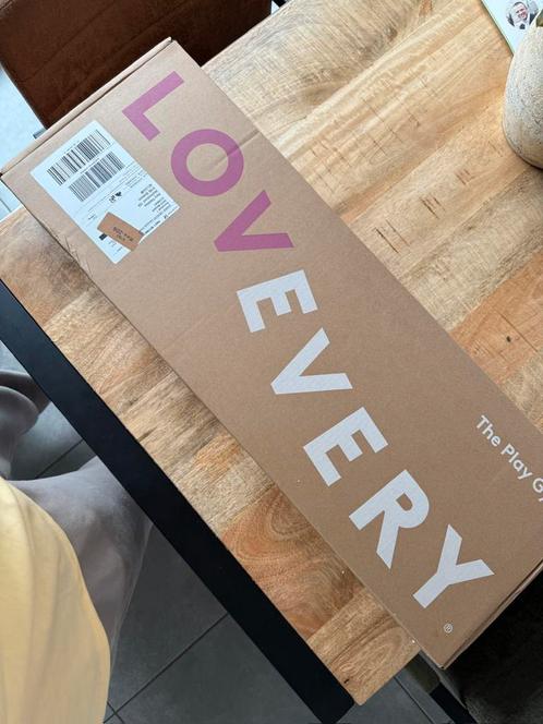 Lovevery playgym, Kinderen en Baby's, Speelgoed | Educatief en Creatief, Nieuw, Ontdekken, Met geluid, Ophalen
