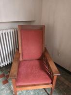 Antieke houten zetel, Enlèvement