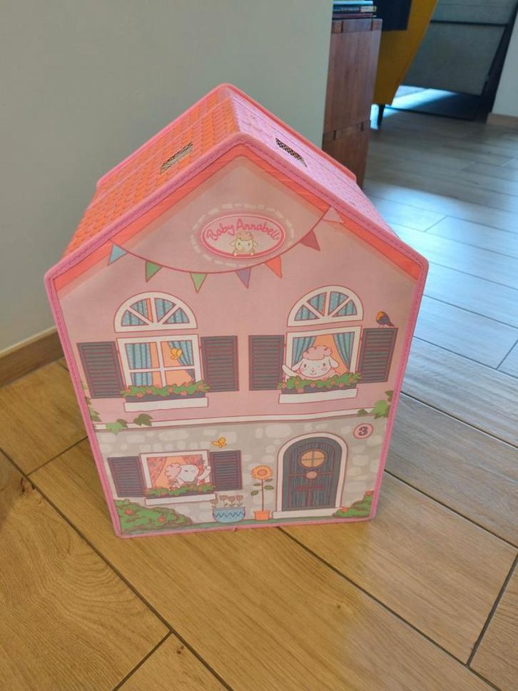 Baby Annabel en baby Born Bella en toebehoren, Enfants & Bébés, Jouets | Maisons de poupées, Comme neuf, Maison de poupées, Enlèvement