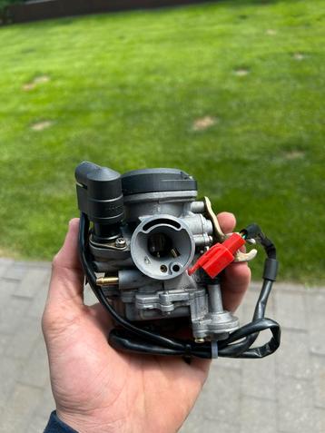 Zip 4t carburateur  beschikbaar voor biedingen
