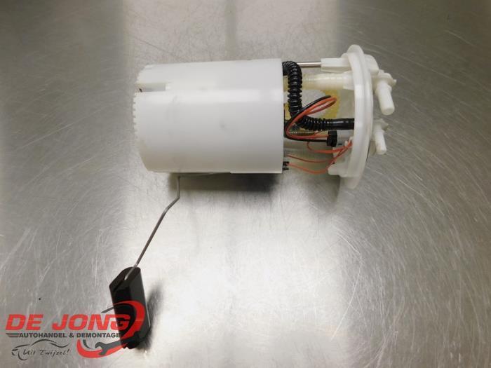 Pompe carburant électrique d'un Opel Vivaro, Autos : Pièces & Accessoires, Systèmes à carburant, Opel, Utilisé, 3 mois de garantie